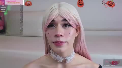 Snapshot of daripqueen chatting on November 11, 1:55 pm DaripQueen online show from November 11, 1:55 pm