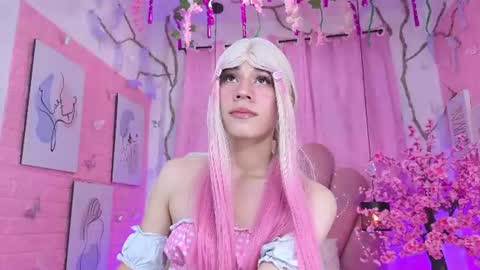 DaripQueen online show from June 22, 2:03 pm