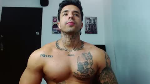 Darius Phoenix  online show from September 28, 7:30 pm