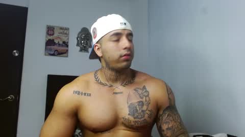 Darius Phoenix  online show from October 13, 11:38 pm