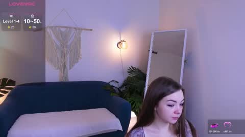 Call me Amy online show from December 1, 8:47 pm