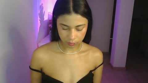 Sofia online show from December 27, 1:22 am