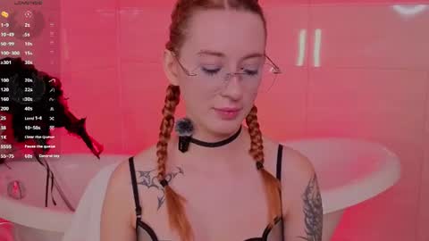 Lola online show from July 10, 2:38 am