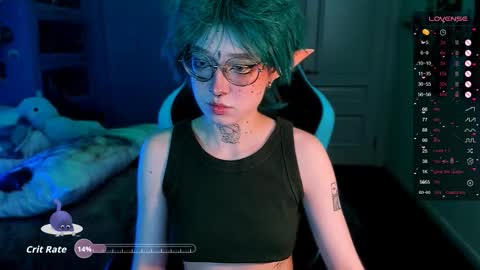 Snapshot of dark_lucious chatting on November 15, 5:09 pm Lucious Foijieh online show from November 15, 5:09 pm