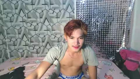 Snapshot of dark_lustxox chatting on March 22, 11:35 am dark_lustxox online show from March 22, 11:35 am