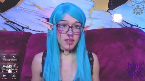 dark_nina__ online show from May 27, 2:52 am