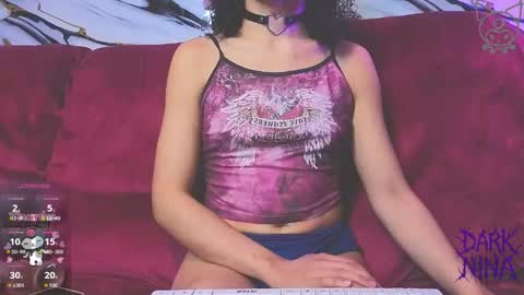 dark_nina__ online show from May 29, 8:18 pm
