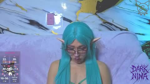 dark_nina__ online show from June 12, 2:43 am