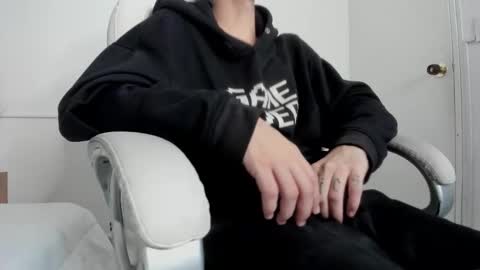 dark_sun333 online show from September 21, 8:54 pm