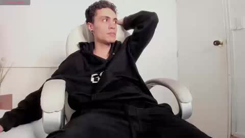 dark_sun333 online show from September 23, 12:02 am