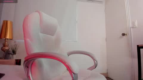 dark_sun333 online show from October 12, 9:47 pm