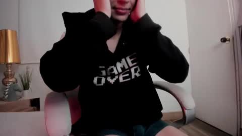 dark_sun333 online show from October 15, 10:54 pm