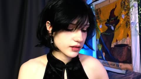 Vamp  online show from December 19, 10:21 pm