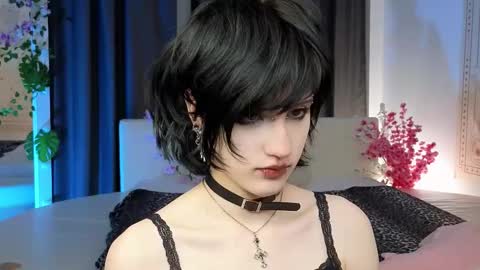 Vamp  online show from March 1, 6:32 pm