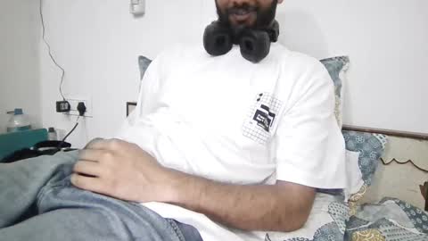 just a guy online show from March 19, 4:33 pm