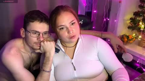 darkcharm1 online show from December 15, 4:22 pm