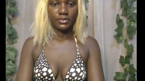 sexygal online show from September 17, 9:27 pm