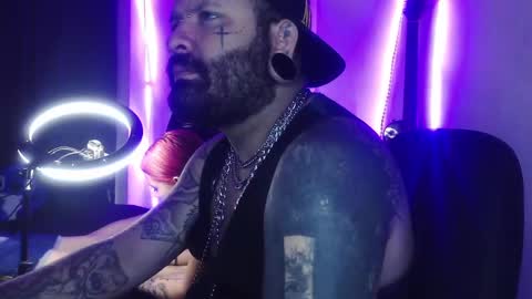 Snapshot of darkclothes chatting on March 4, 5:11 am darkclothes online show from March 4, 5:11 am