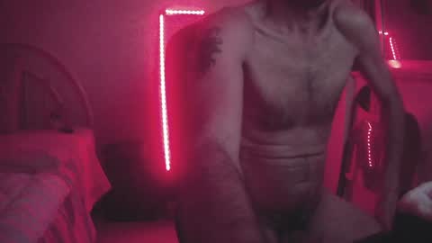 Snapshot of darkdance chatting on January 1, 8:26 pm freak soul online show from January 1, 8:26 pm