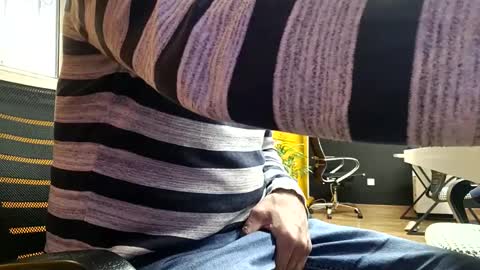 Snapshot of darkdeil chatting on December 28, 10:36 am darkdeil online show from December 28, 10:36 am