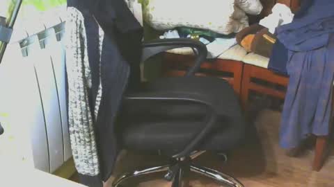 Snapshot of darkdeil chatting on February 9, 9:06 pm darkdeil online show from February 9, 9:06 pm