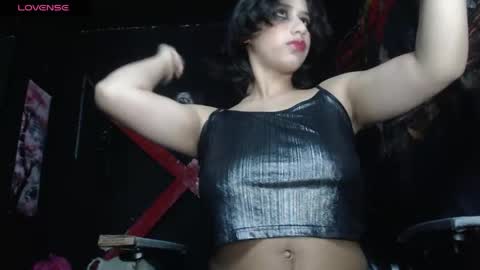 darkdoll5 online show from June 7, 6:17 am