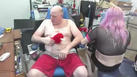 Darkest Paradox online show from February 15, 1:41 pm