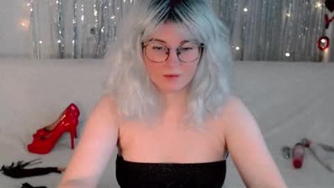 Kelly online show from September 27, 6:29 am