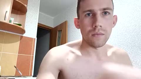 Snapshot of darkmanwnw chatting on March 22, 3:48 pm darkmanwnw online show from March 22, 3:48 pm