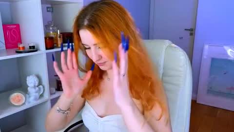 darkmoon____ online show from March 12, 5:30 pm