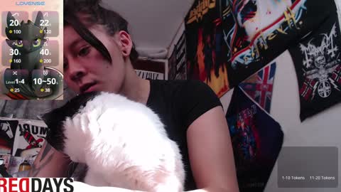 Darkness online show from February 5, 6:48 pm