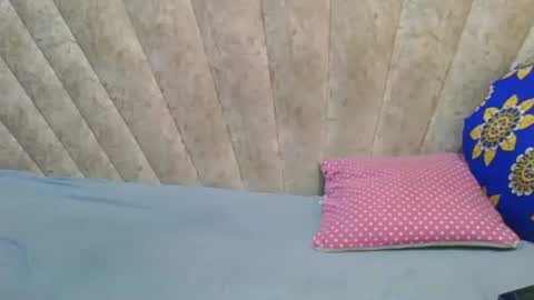 SHANICE online show from December 4, 9:29 am