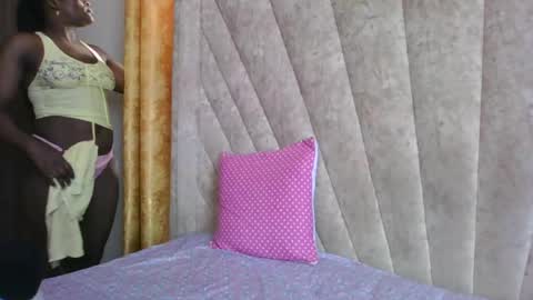 SHANICE online show from June 13, 10:46 am