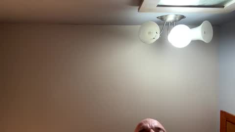 Snapshot of darknite083072 chatting on October 19, 1:23 pm darknite083072 online show from October 19, 1:23 pm