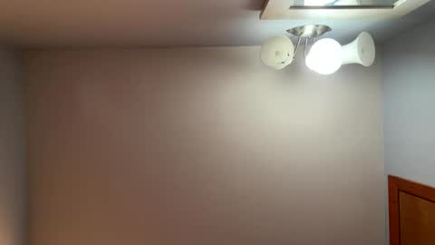 Snapshot of darknite083072 chatting on December 15, 10:52 am darknite083072 online show from December 15, 10:52 am