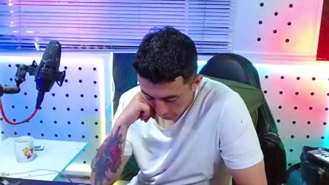 DARKO0717 online show from March 23, 10:47 pm