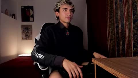 Darko online show from February 24, 10:52 pm