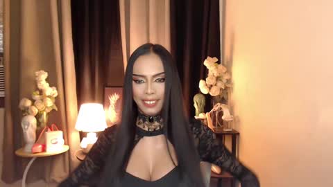 HAPPY BIRTHDAY MISTRESS MADRIANA online show from February 18, 11:11 am
