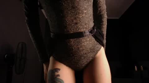 darkspark_ online show from January 8, 12:40 pm