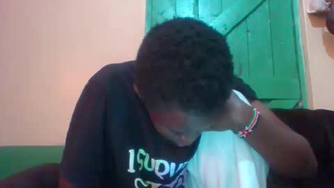 Snapshot of darkvelvet503011 chatting on October 7, 6:32 am darkvelvet503011 online show from October 7, 6:32 am