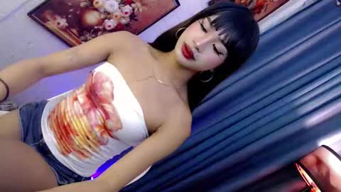 darkxdesire69 online show from January 18, 3:32 am