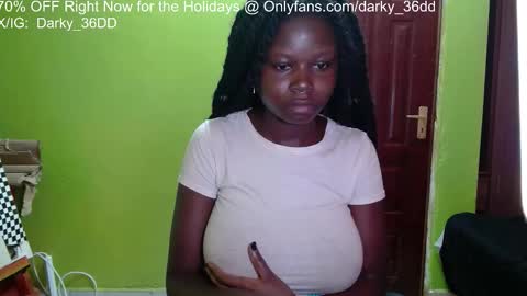 Snapshot of darky_36dd chatting on October 18, 8:48 am exclusive sexual content -- IGTwitterX darky 32dd online show from October 18, 8:48 am