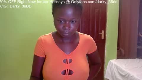 Snapshot of darky_36dd chatting on March 15, 5:24 am exclusive sexual content -- IGTwitterX darky 32dd online show from March 15, 5:24 am
