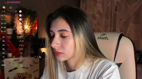 Belle online show from October 19, 3:40 am