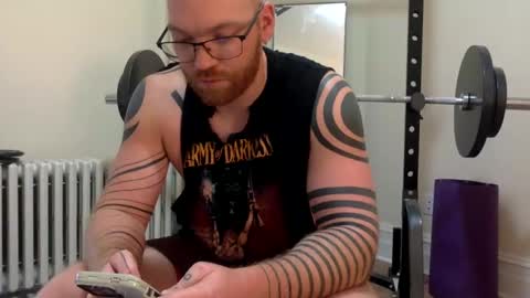 Snapshot of darlcomllc chatting on January 29, 7:43 pm darlcomllc online show from January 29, 7:43 pm
