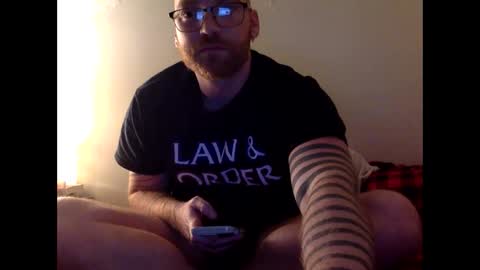 Snapshot of darlcomllc chatting on February 20, 2:18 am darlcomllc online show from February 20, 2:18 am