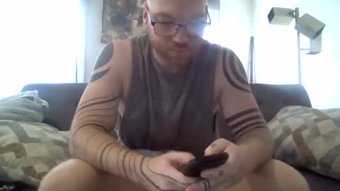 Snapshot of darlcomllc chatting on March 7, 2:56 pm darlcomllc online show from March 7, 2:56 pm