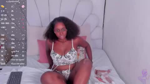 Darle Volant online show from October 15, 3:28 am