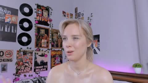 lina online show from January 19, 2:36 am