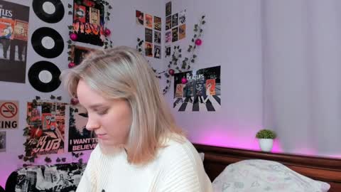 lina online show from January 22, 2:37 am